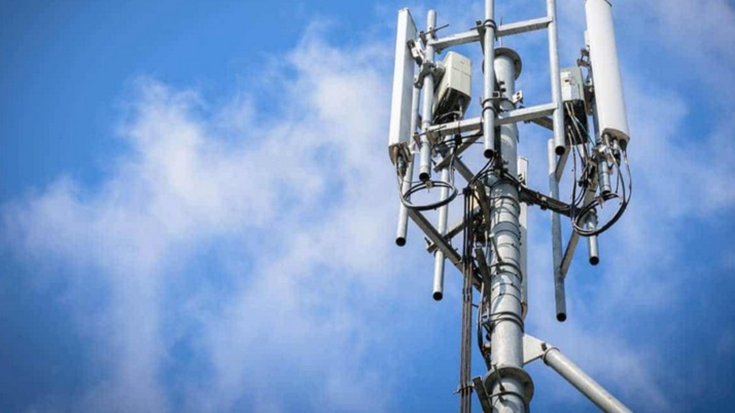 Antenne-relais - 714x375