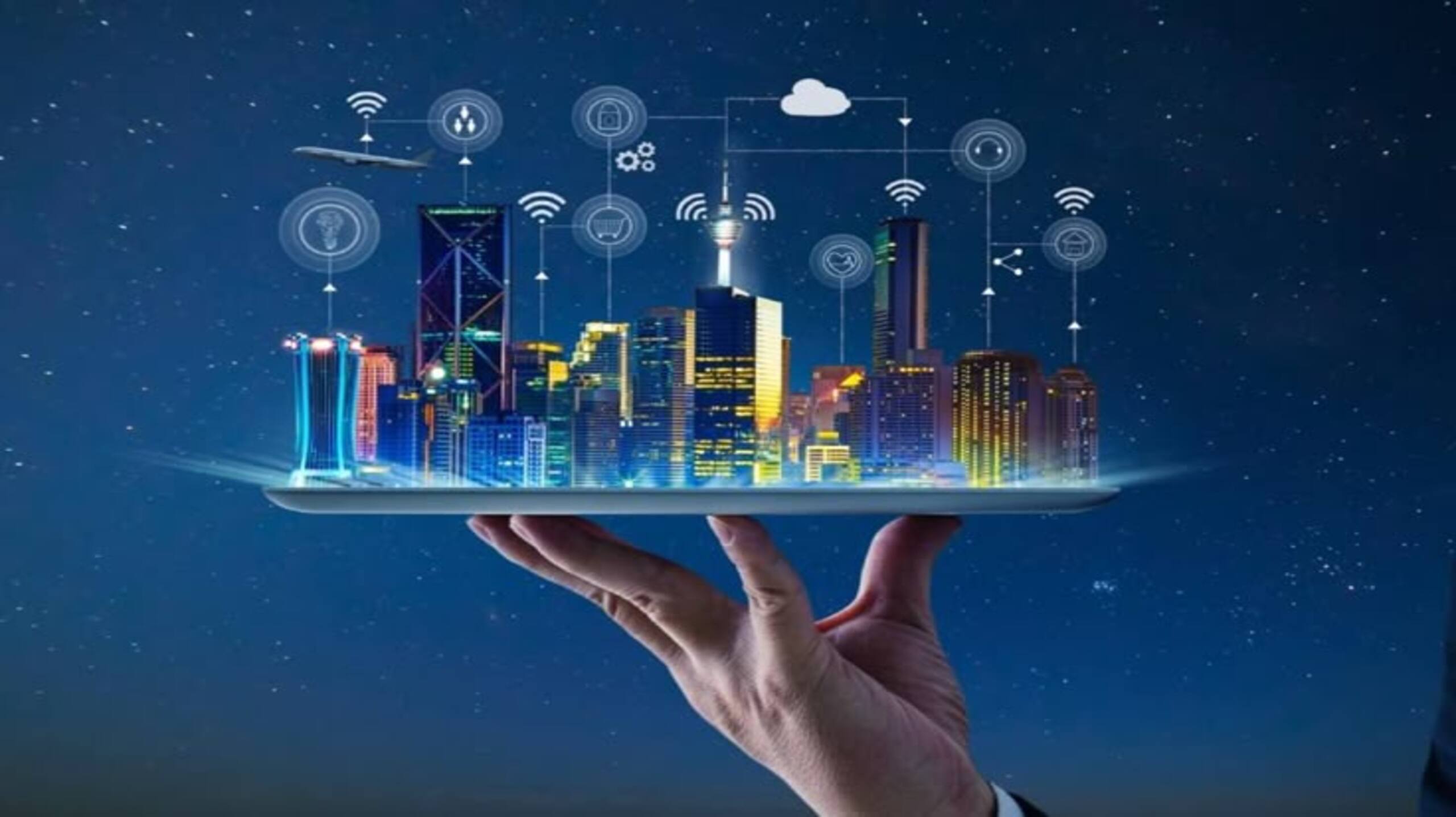 Smart IT_ Manage your IT infrastructure with ease and confidence